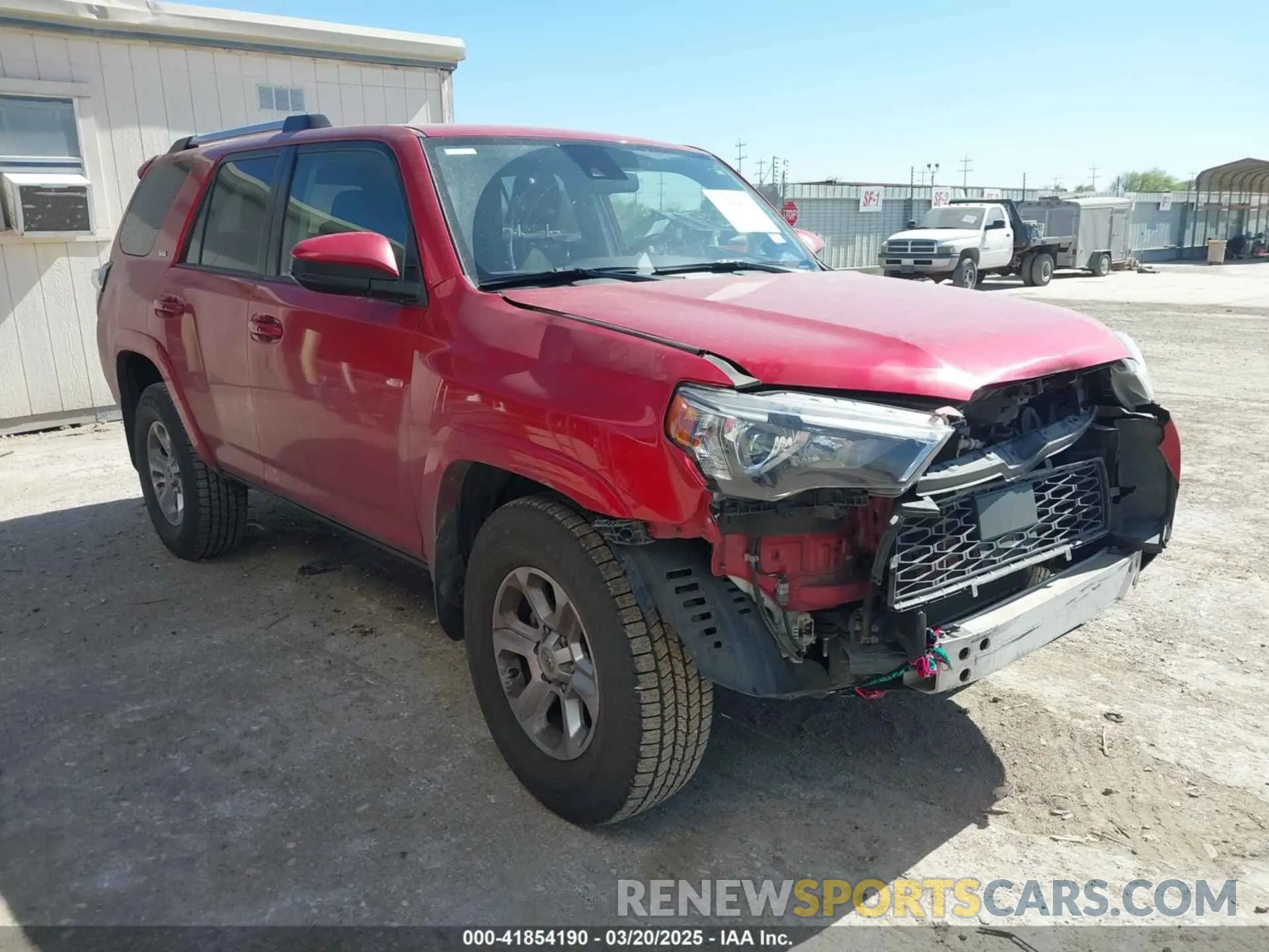 1 Photograph of a damaged car JTEEU5JR9M5236350 TOYOTA 4RUNNER 2021