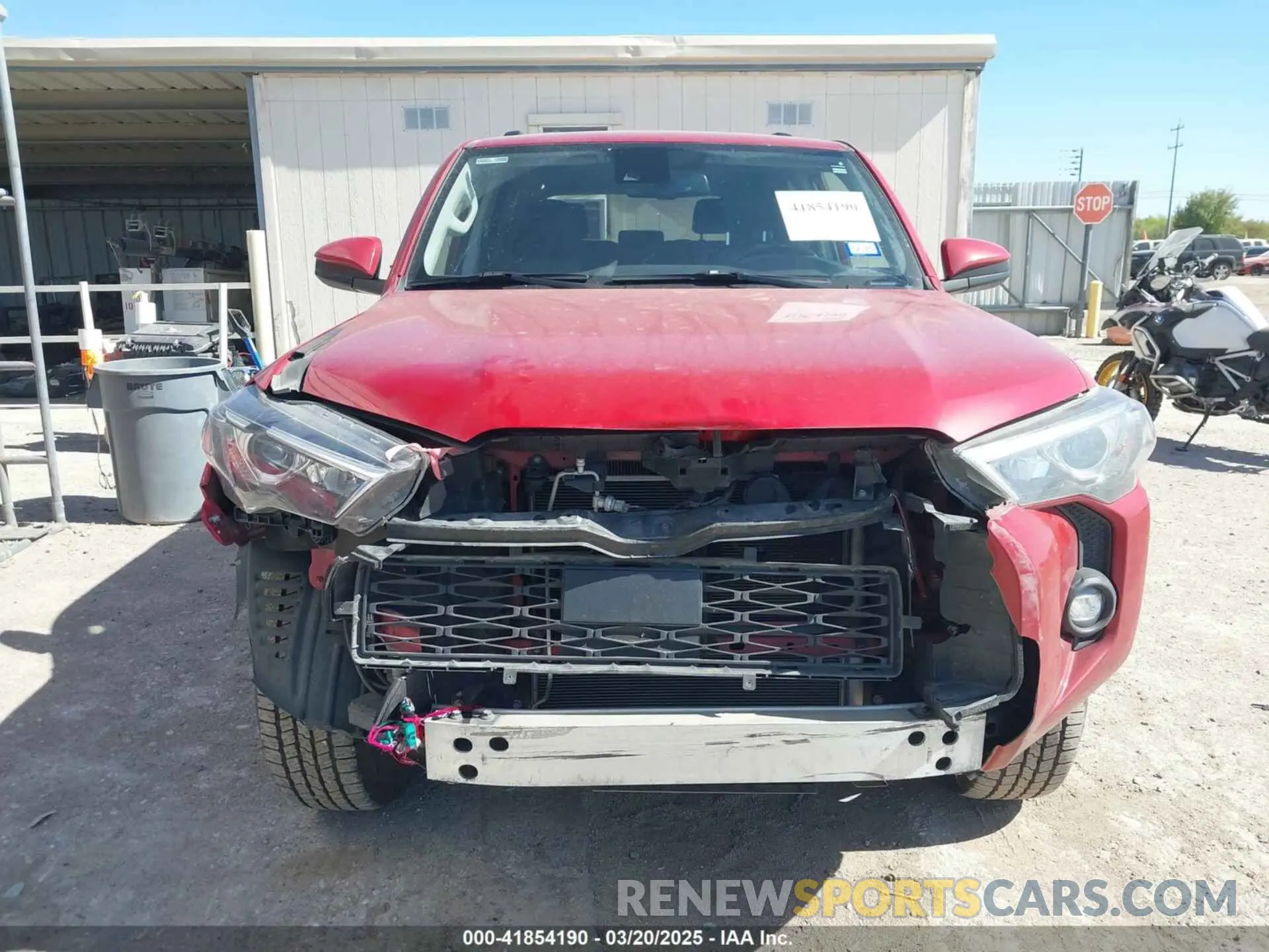 13 Photograph of a damaged car JTEEU5JR9M5236350 TOYOTA 4RUNNER 2021