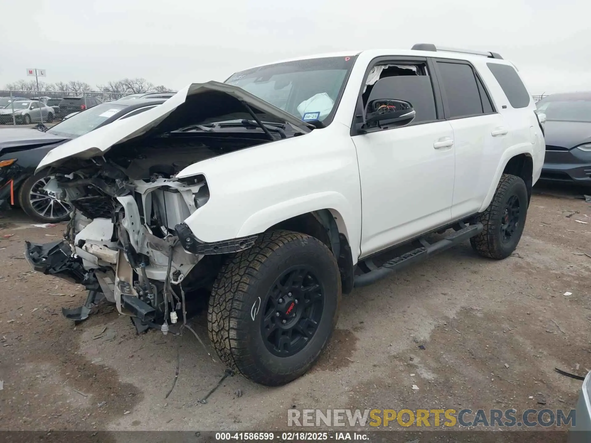 2 Photograph of a damaged car JTEFU5JR0M5242588 TOYOTA 4RUNNER 2021