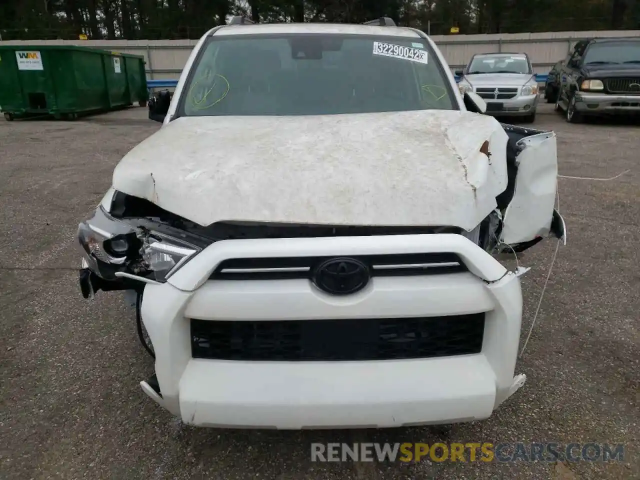 9 Photograph of a damaged car JTEFU5JR2M5229146 TOYOTA 4RUNNER 2021