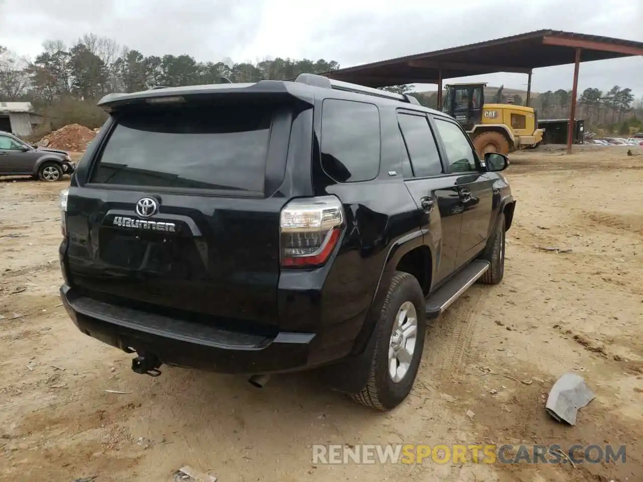 4 Photograph of a damaged car JTEFU5JR4M5228323 TOYOTA 4RUNNER 2021