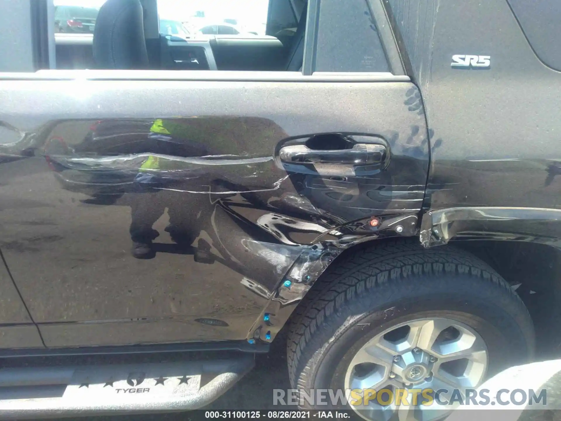 6 Photograph of a damaged car JTEFU5JR6M5231336 TOYOTA 4RUNNER 2021