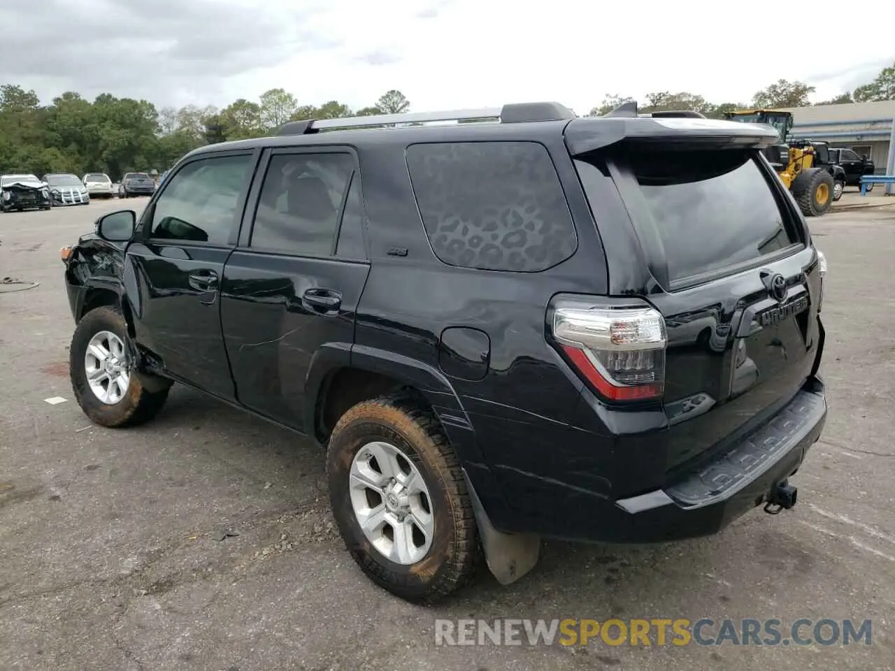 2 Photograph of a damaged car JTEFU5JR8M5242306 TOYOTA 4RUNNER 2021
