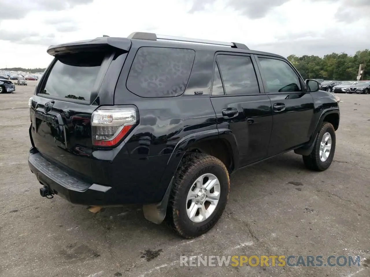 3 Photograph of a damaged car JTEFU5JR8M5242306 TOYOTA 4RUNNER 2021