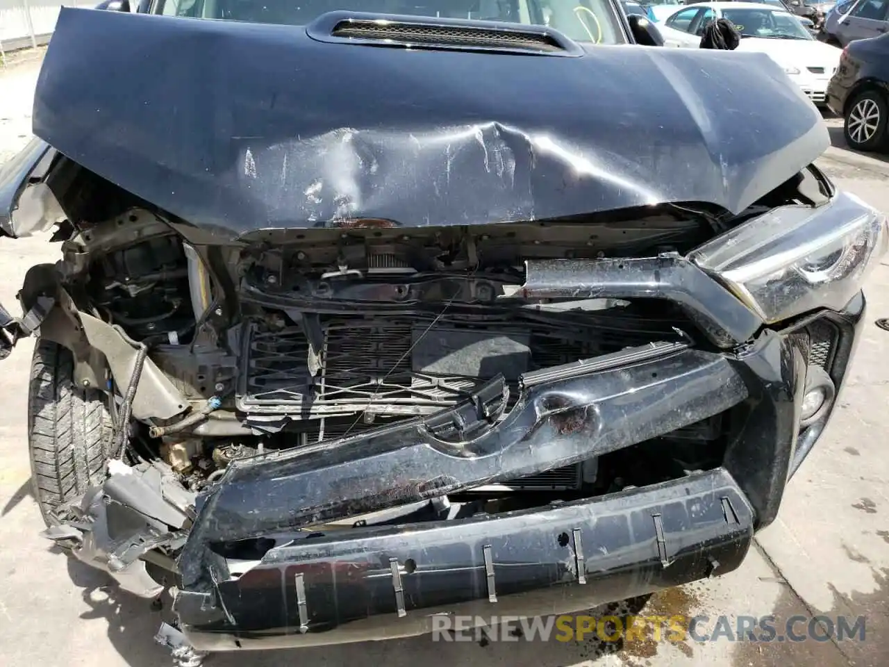 9 Photograph of a damaged car JTEHU5JR0M5873303 TOYOTA 4RUNNER 2021