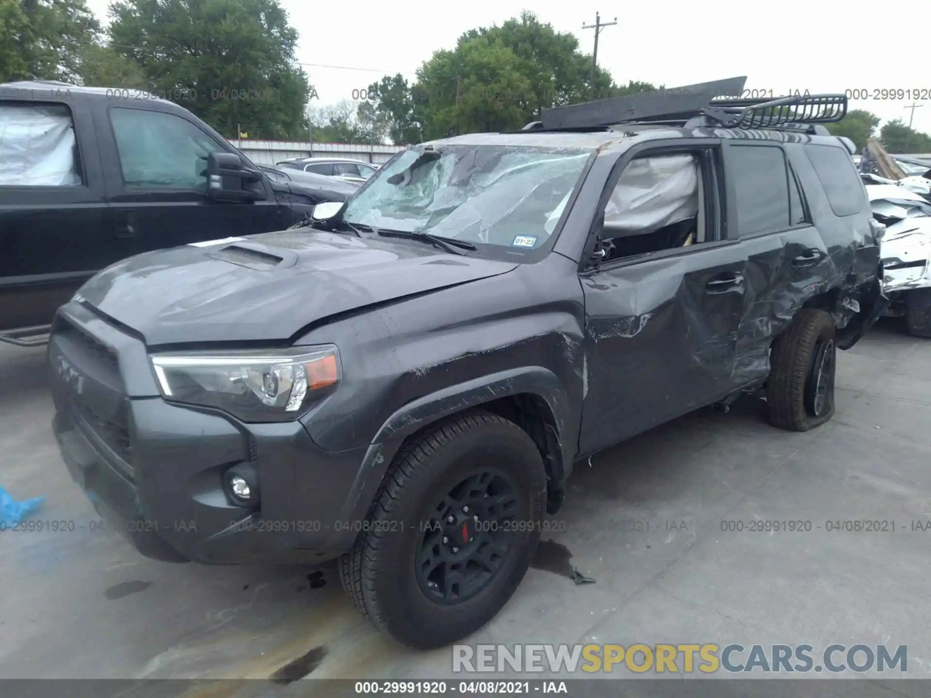 2 Photograph of a damaged car JTEHU5JR1M5871673 TOYOTA 4RUNNER 2021