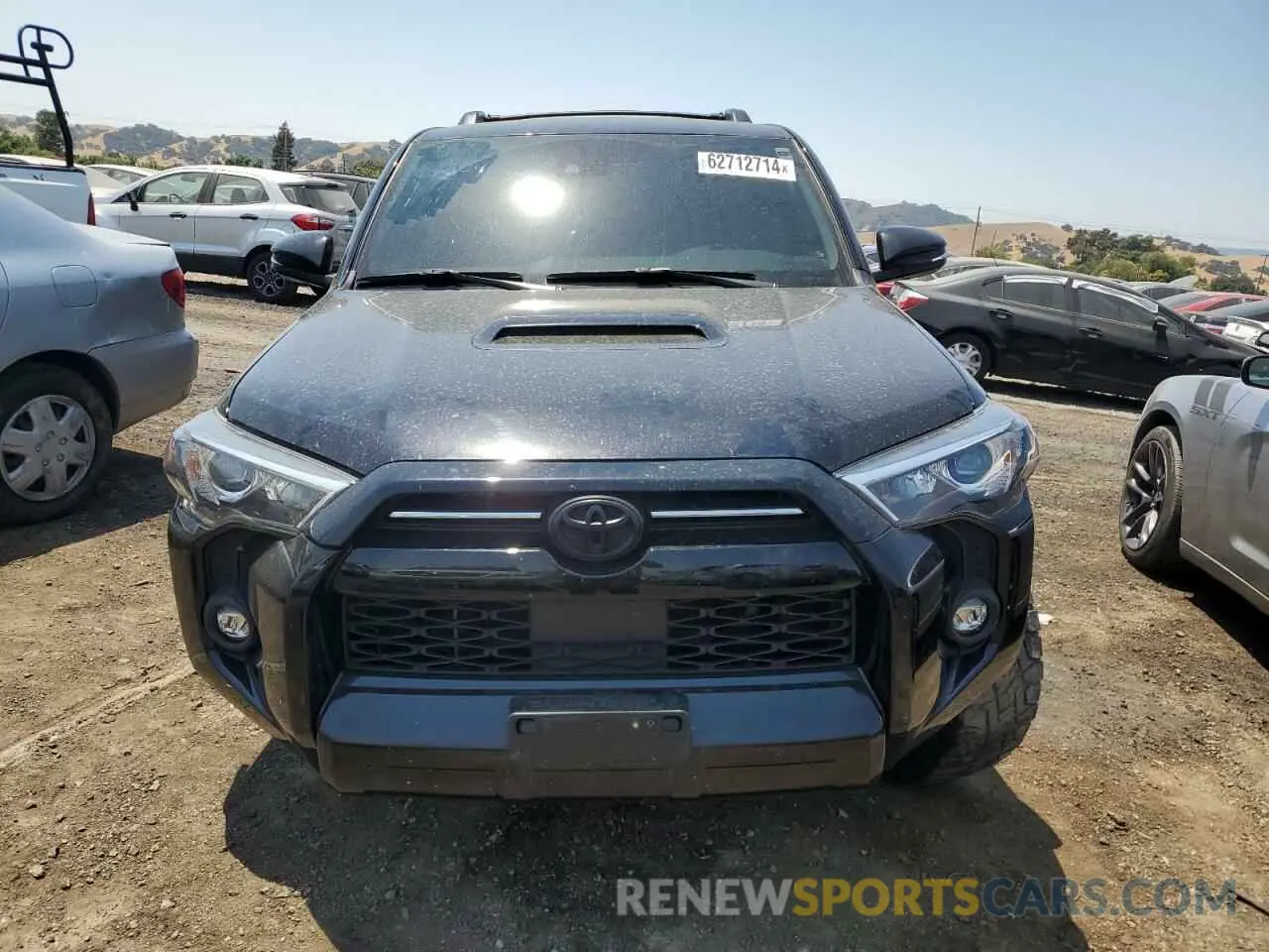 5 Photograph of a damaged car JTEHU5JR1M5881409 TOYOTA 4RUNNER 2021