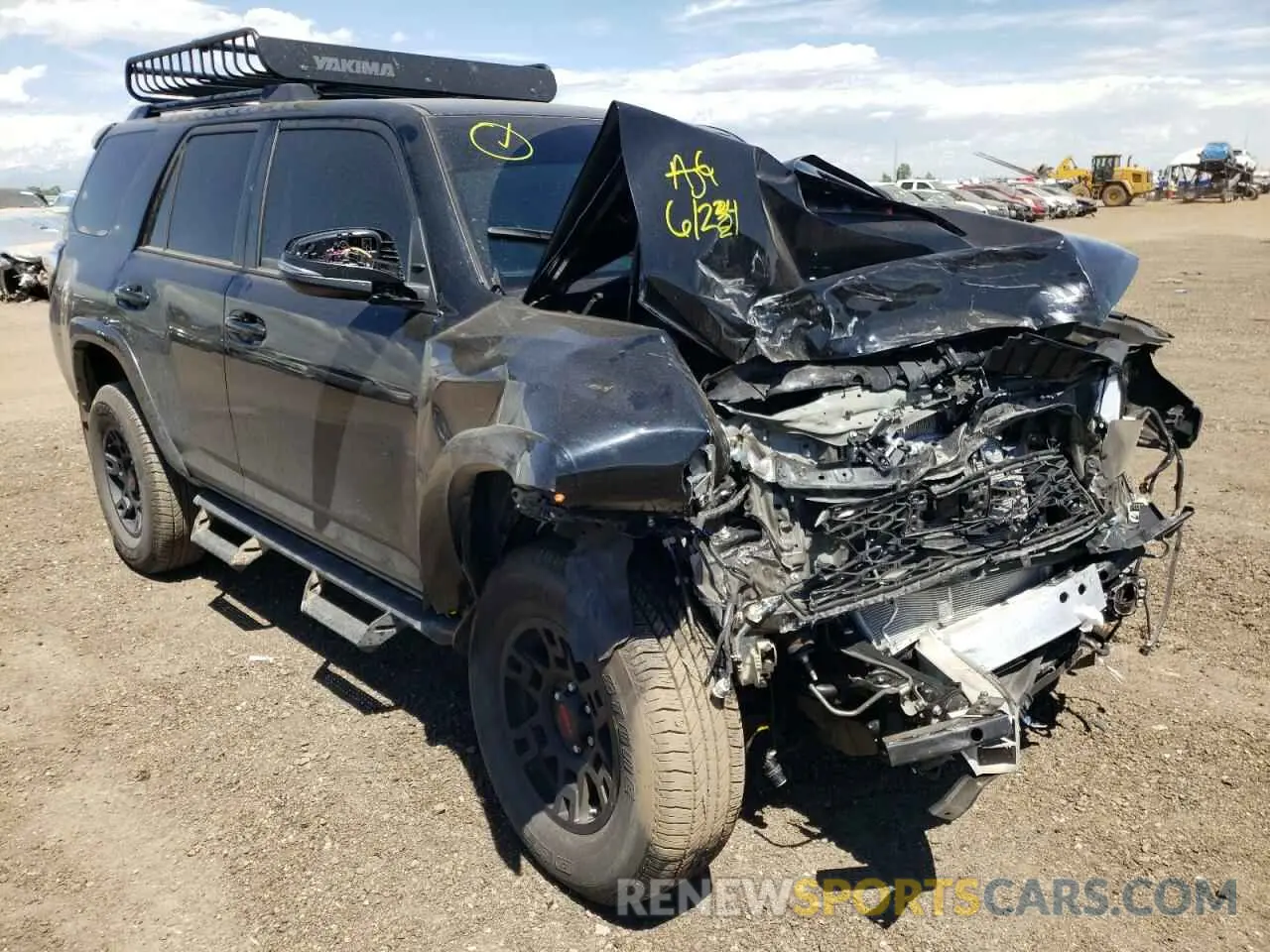 1 Photograph of a damaged car JTEHU5JR1M5943133 TOYOTA 4RUNNER 2021