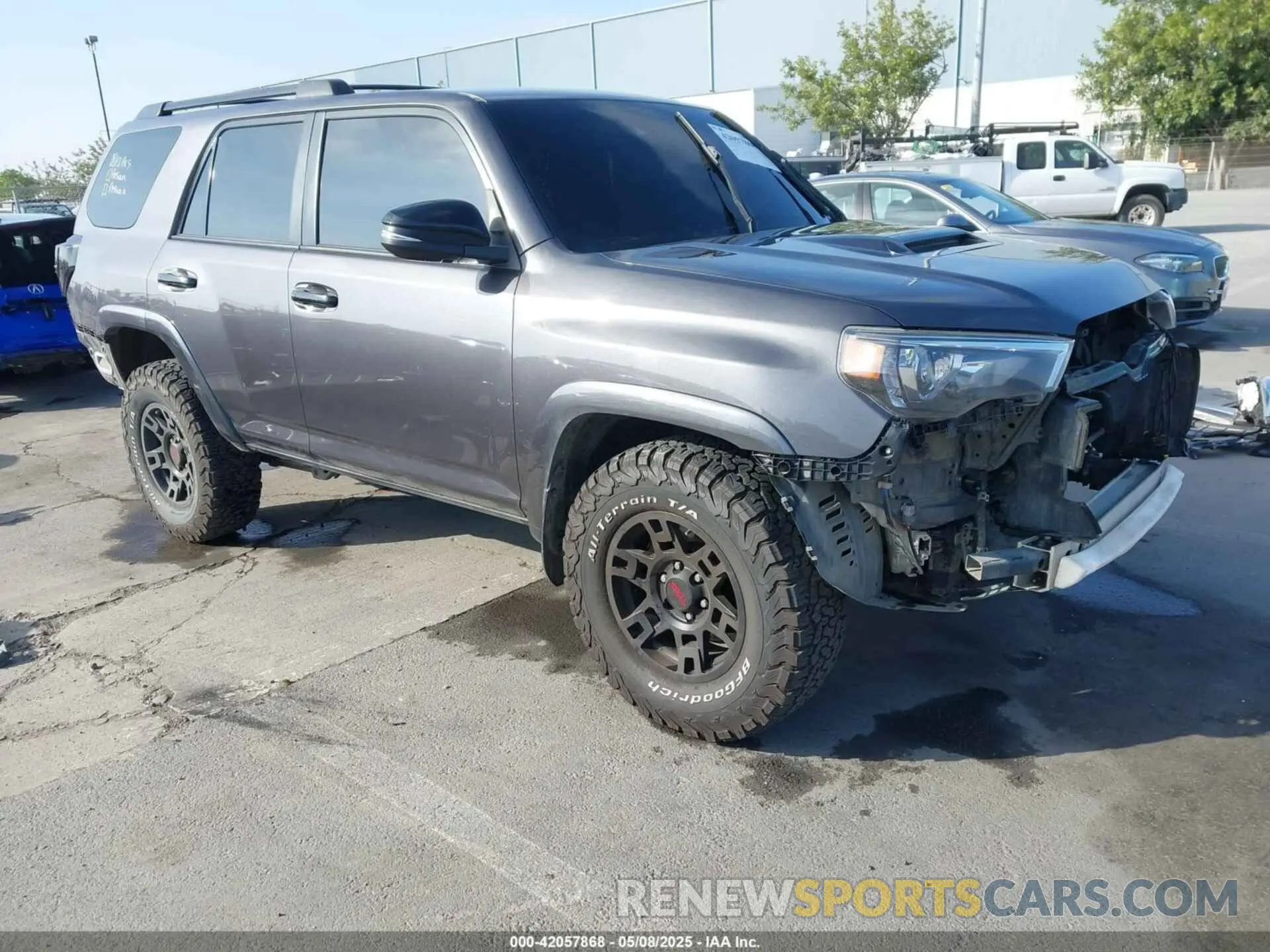 1 Photograph of a damaged car JTEHU5JR4M5894039 TOYOTA 4RUNNER 2021