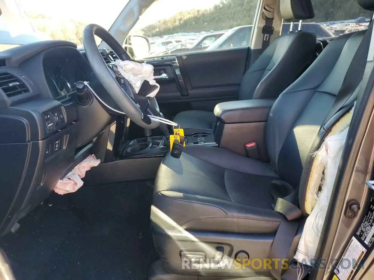 7 Photograph of a damaged car JTEHU5JR4M5957107 TOYOTA 4RUNNER 2021
