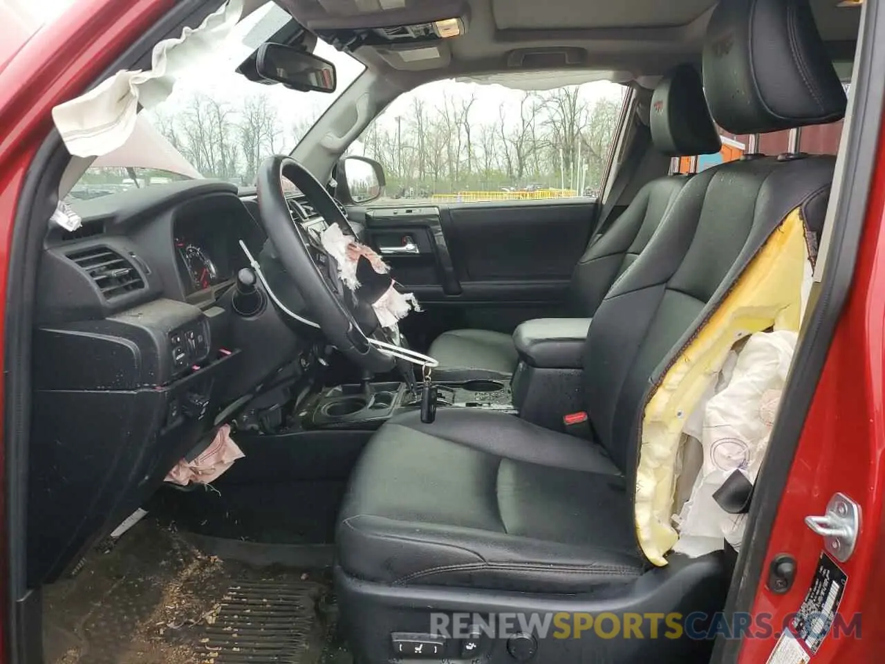 7 Photograph of a damaged car JTEHU5JR5M5854150 TOYOTA 4RUNNER 2021