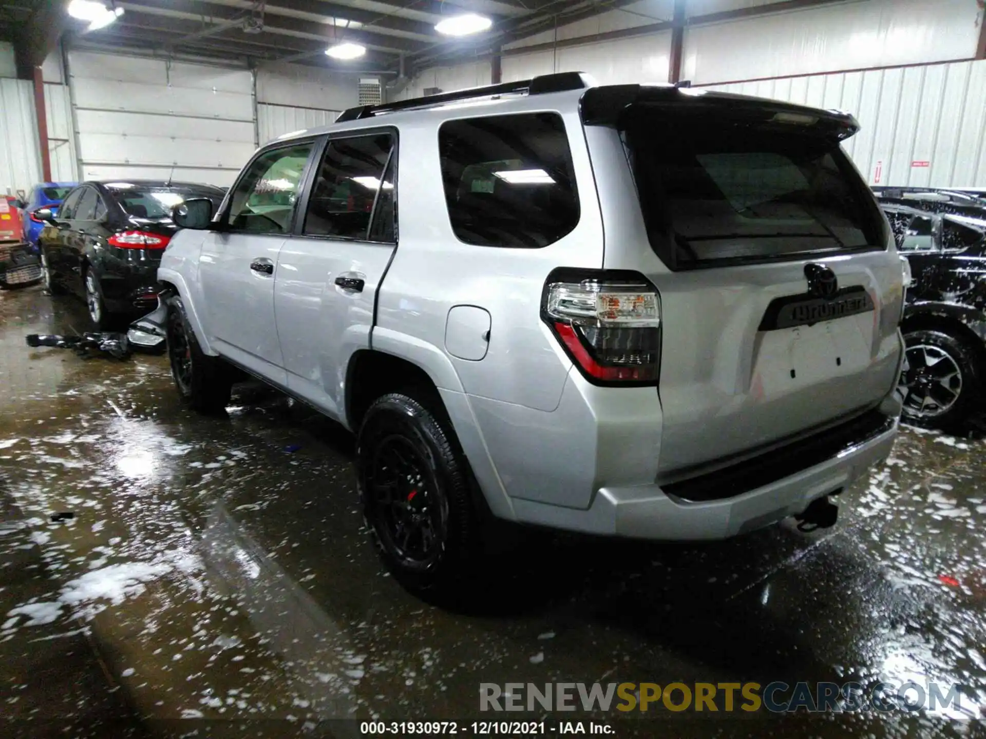 3 Photograph of a damaged car JTEHU5JR7M5926918 TOYOTA 4RUNNER 2021