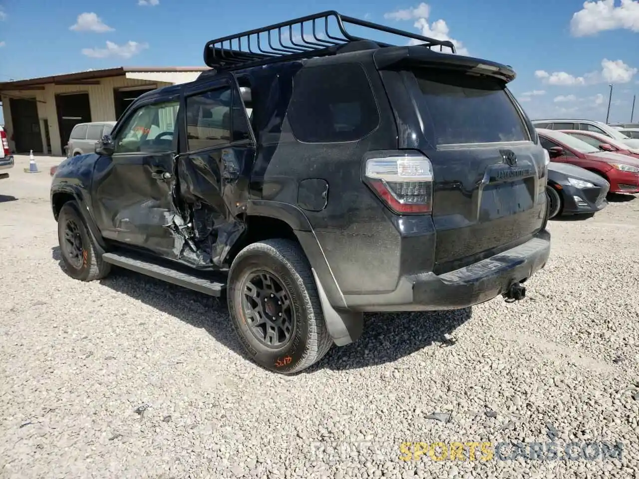 3 Photograph of a damaged car JTEHU5JR8M5970085 TOYOTA 4RUNNER 2021