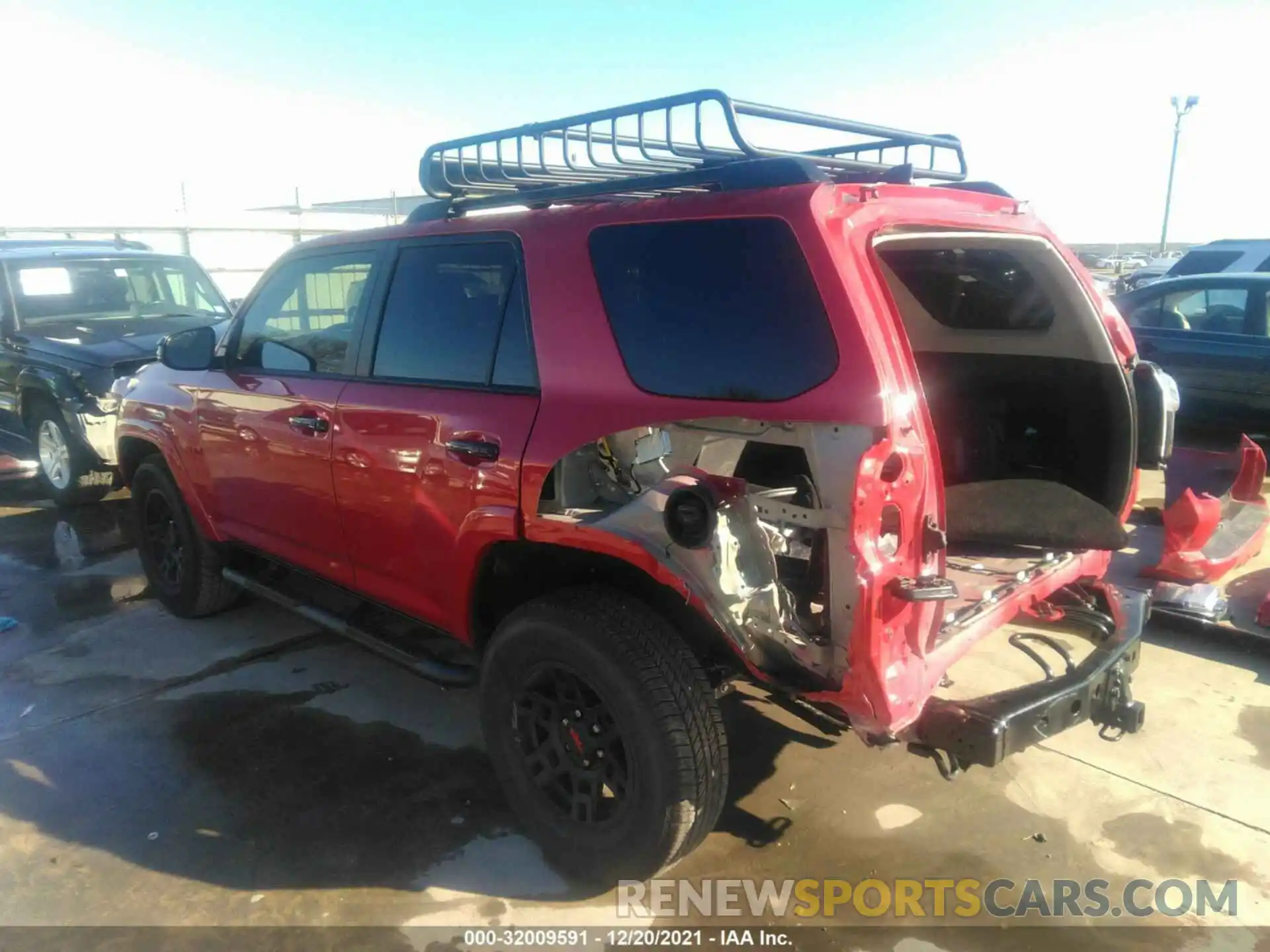 3 Photograph of a damaged car JTEHU5JR9M5953540 TOYOTA 4RUNNER 2021