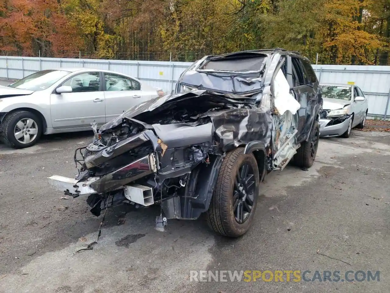 2 Photograph of a damaged car JTEJU5JR3M5892641 TOYOTA 4RUNNER 2021