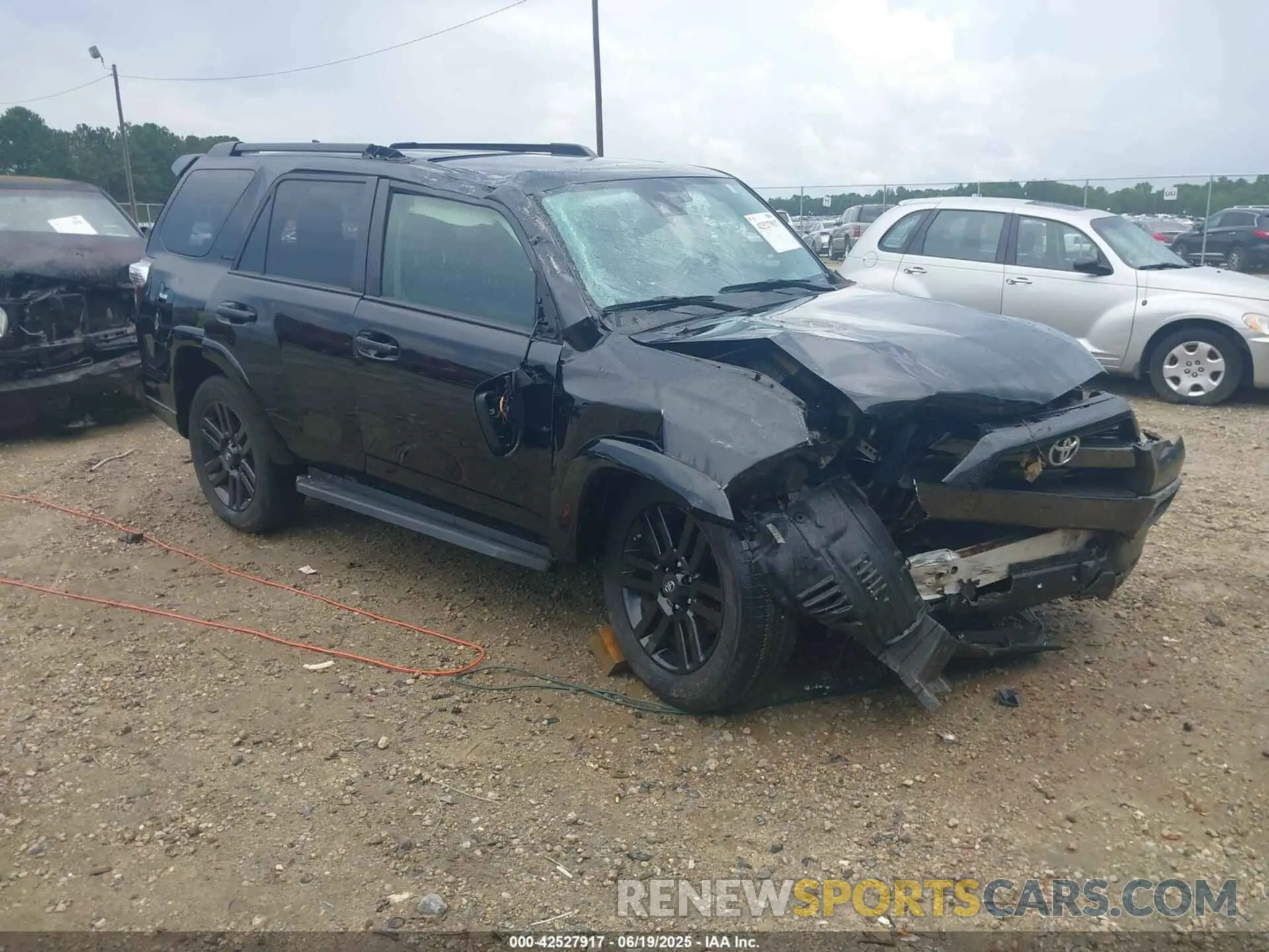 1 Photograph of a damaged car JTEJU5JR4M5837745 TOYOTA 4RUNNER 2021