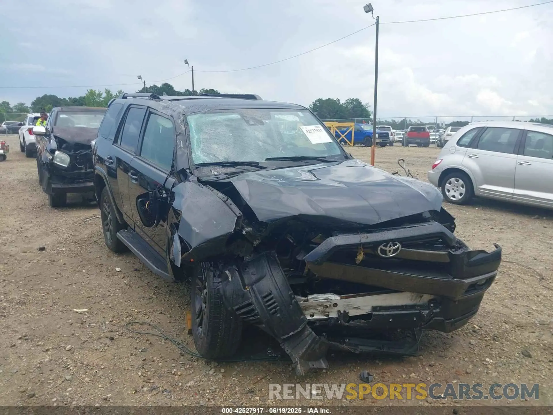 6 Photograph of a damaged car JTEJU5JR4M5837745 TOYOTA 4RUNNER 2021