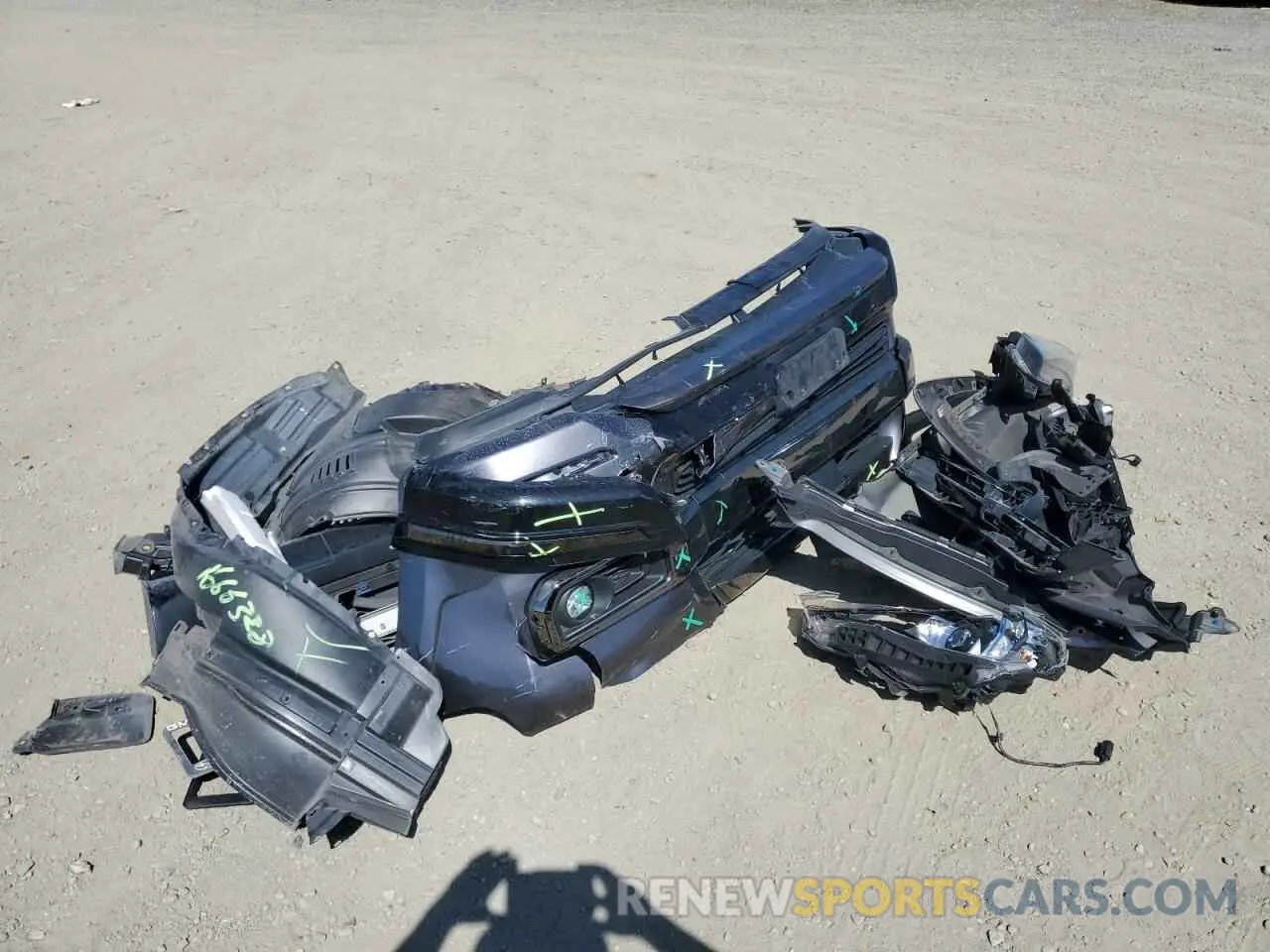 13 Photograph of a damaged car JTEJU5JR5M5963970 TOYOTA 4RUNNER 2021