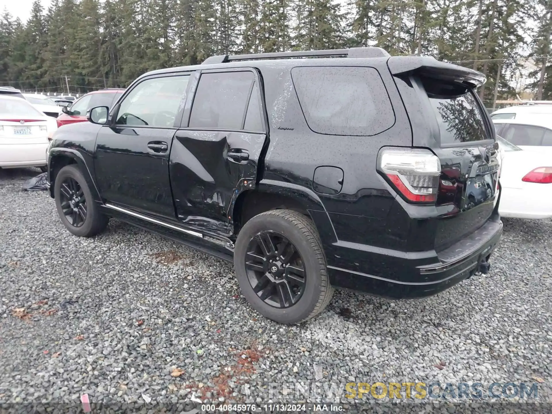 3 Photograph of a damaged car JTEJU5JR6M5842767 TOYOTA 4RUNNER 2021
