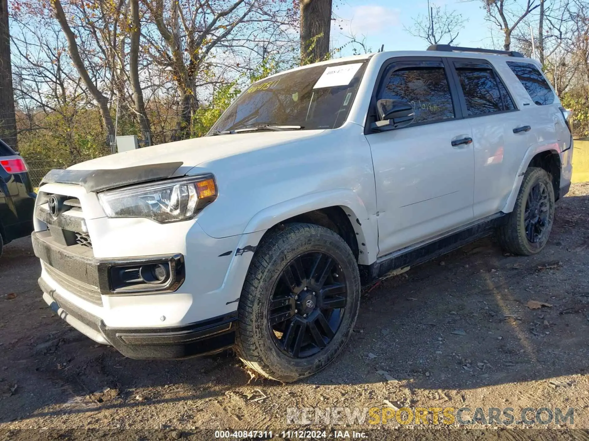 6 Photograph of a damaged car JTEJU5JR7M5912633 TOYOTA 4RUNNER 2021