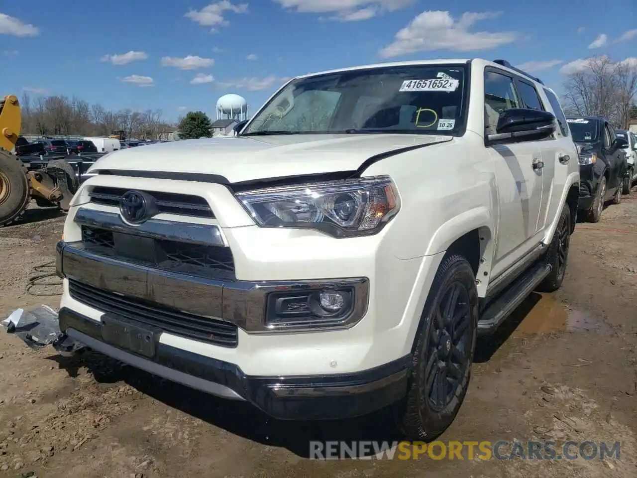 2 Photograph of a damaged car JTEJU5JR9M5968458 TOYOTA 4RUNNER 2021