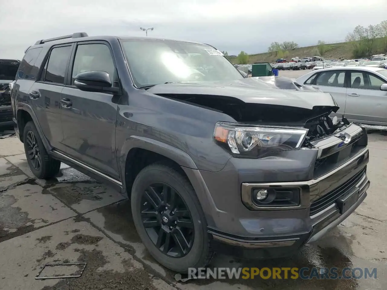 4 Photograph of a damaged car JTEJU5JRXM5847292 TOYOTA 4RUNNER 2021