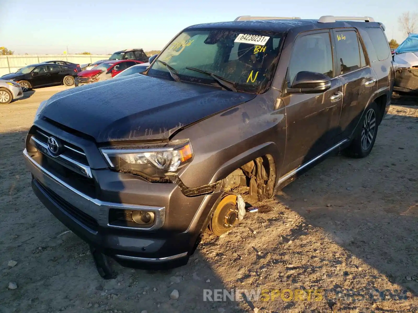 2 Photograph of a damaged car JTEKU5JR0M5898336 TOYOTA 4RUNNER 2021