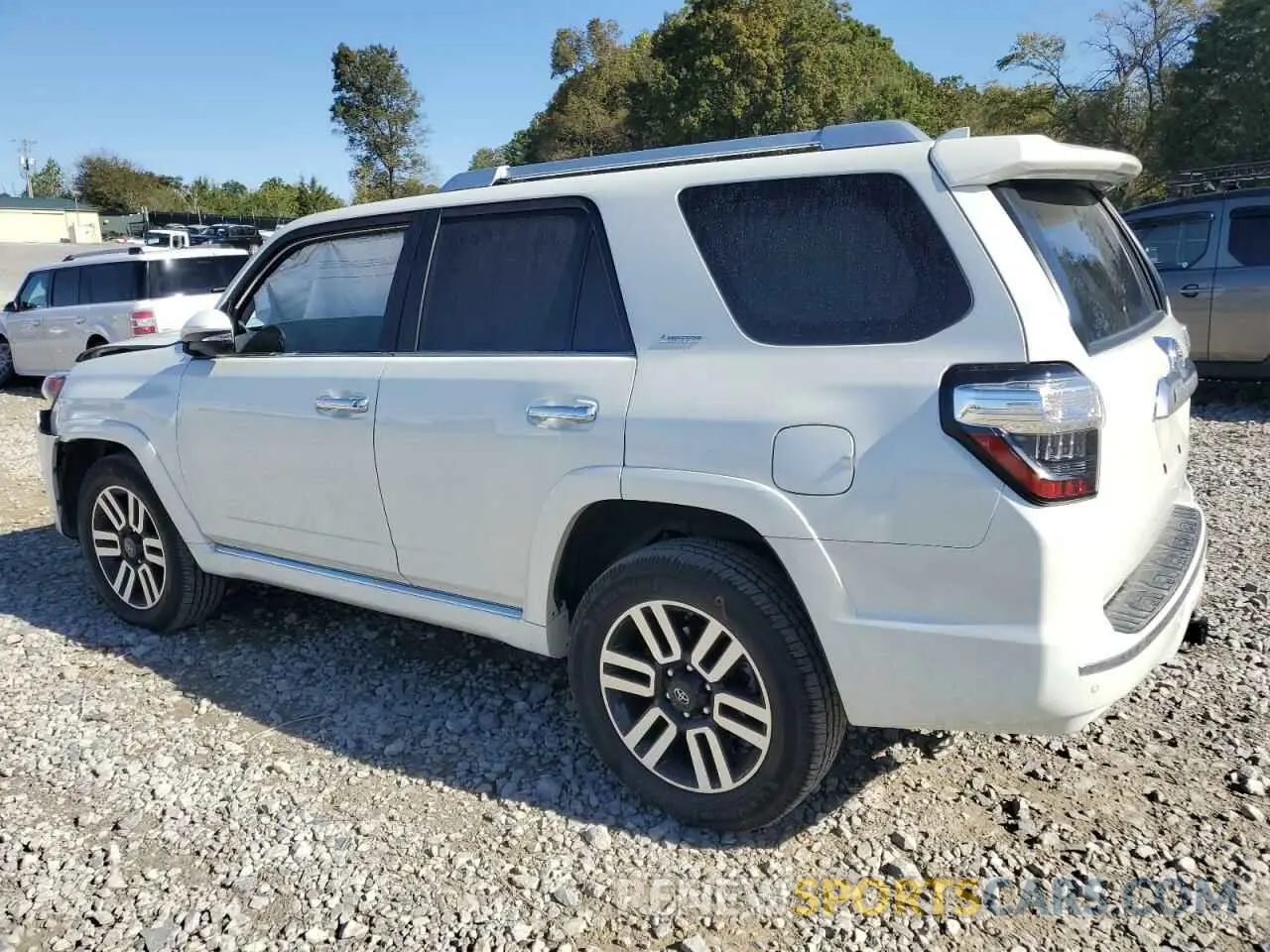 2 Photograph of a damaged car JTEKU5JR0M5927897 TOYOTA 4RUNNER 2021