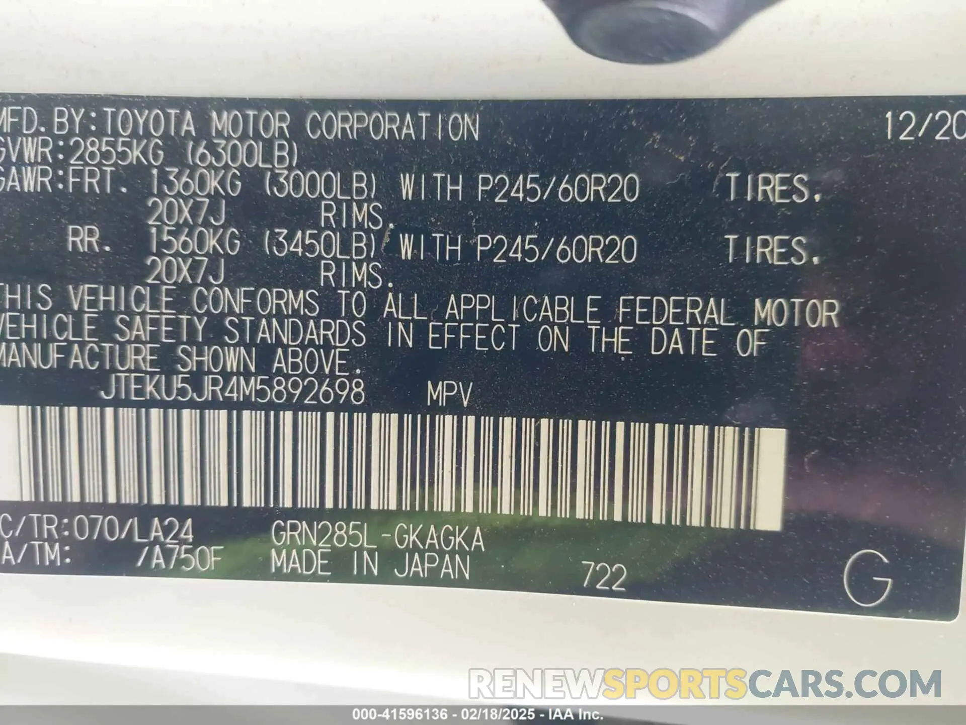 9 Photograph of a damaged car JTEKU5JR4M5892698 TOYOTA 4RUNNER 2021