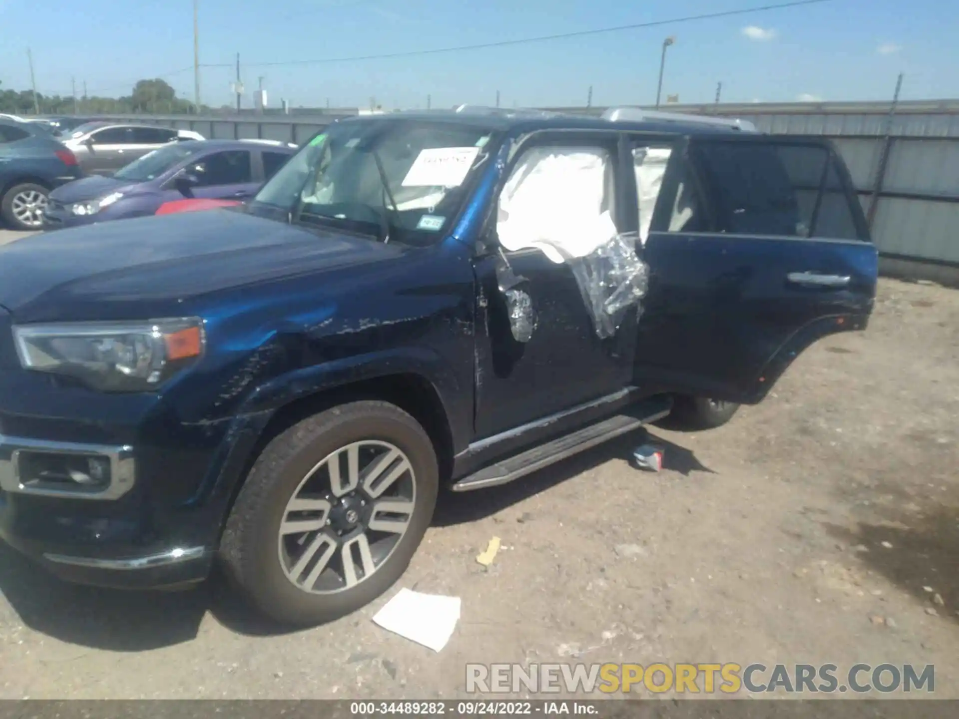 2 Photograph of a damaged car JTEKU5JR5M5846796 TOYOTA 4RUNNER 2021