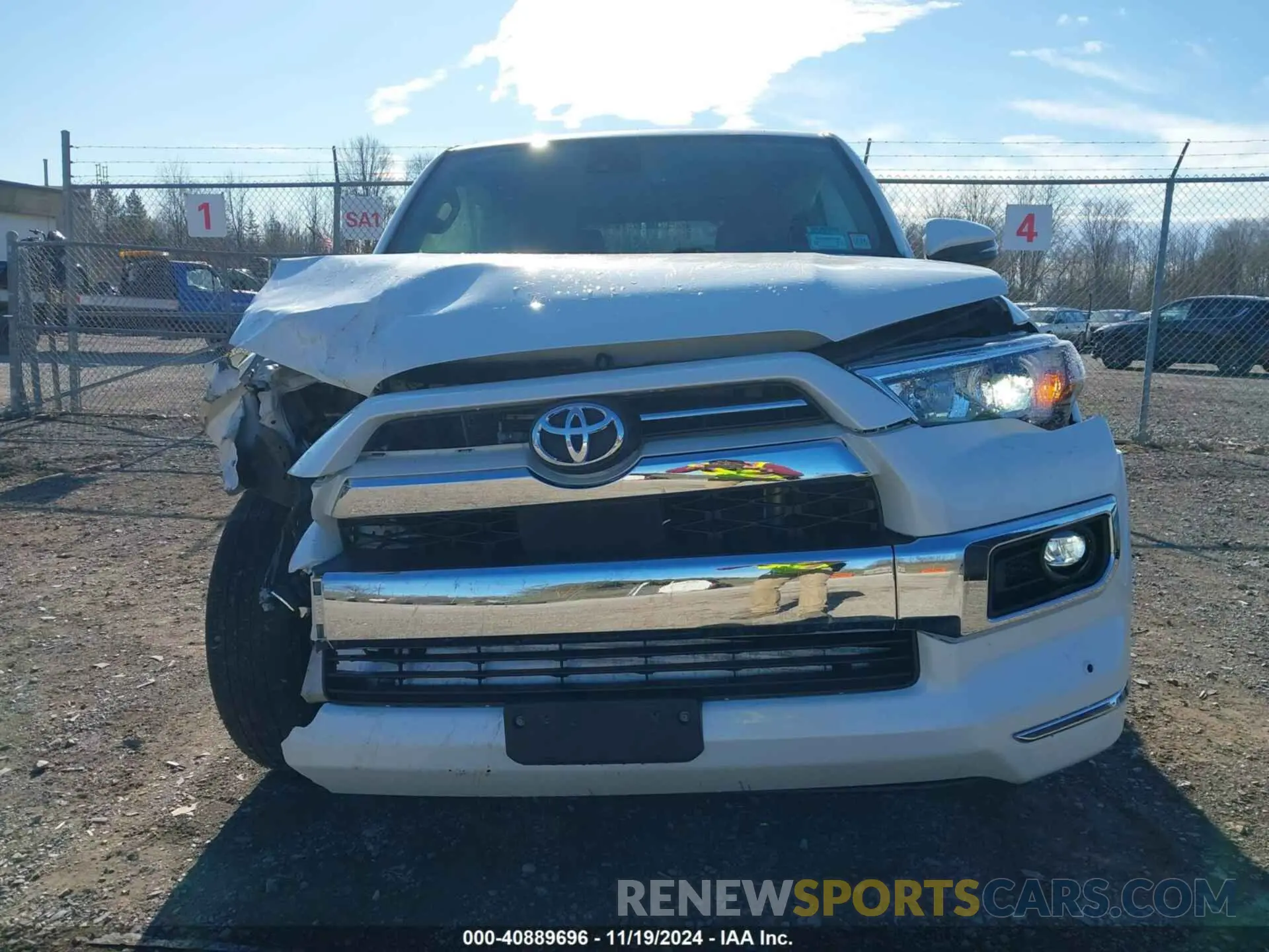 12 Photograph of a damaged car JTEKU5JR5M5869348 TOYOTA 4RUNNER 2021