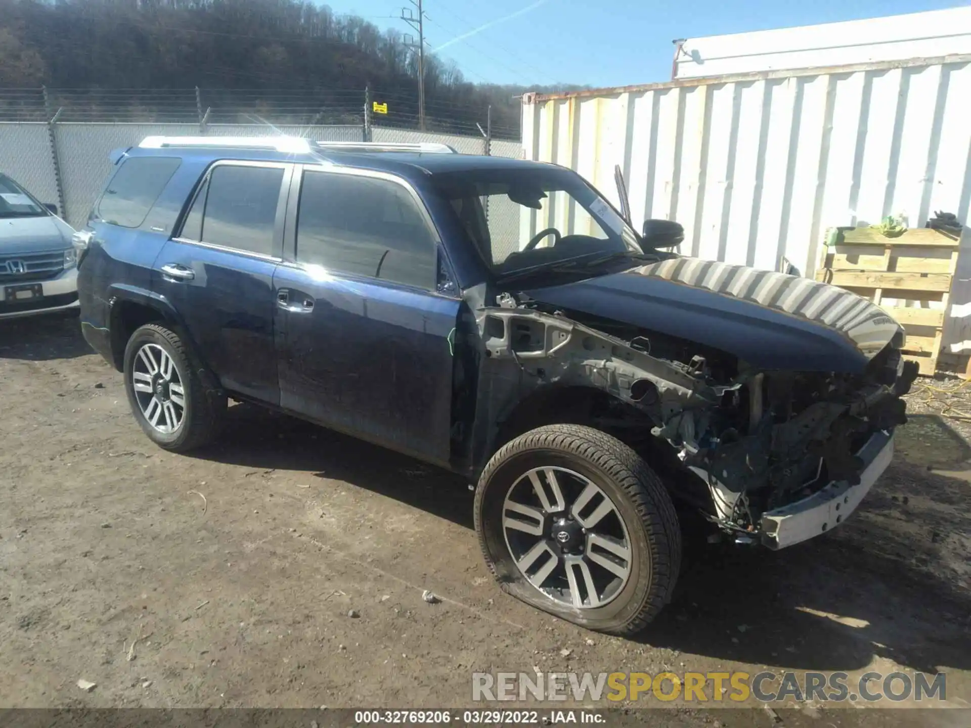 1 Photograph of a damaged car JTEKU5JR6M5870346 TOYOTA 4RUNNER 2021