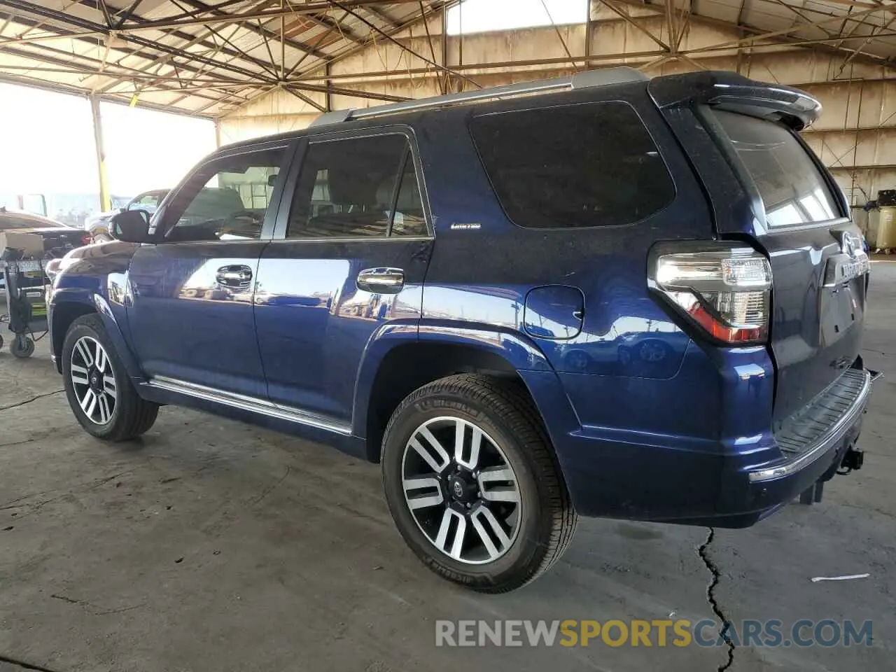 2 Photograph of a damaged car JTEKU5JR8M5839275 TOYOTA 4RUNNER 2021
