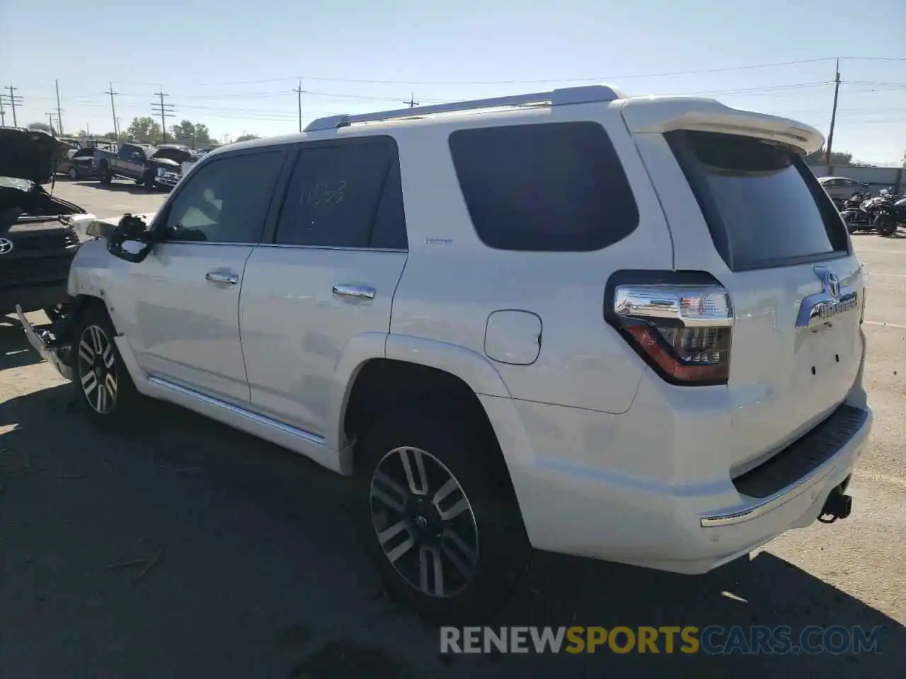 3 Photograph of a damaged car JTEKU5JR8M5964986 TOYOTA 4RUNNER 2021