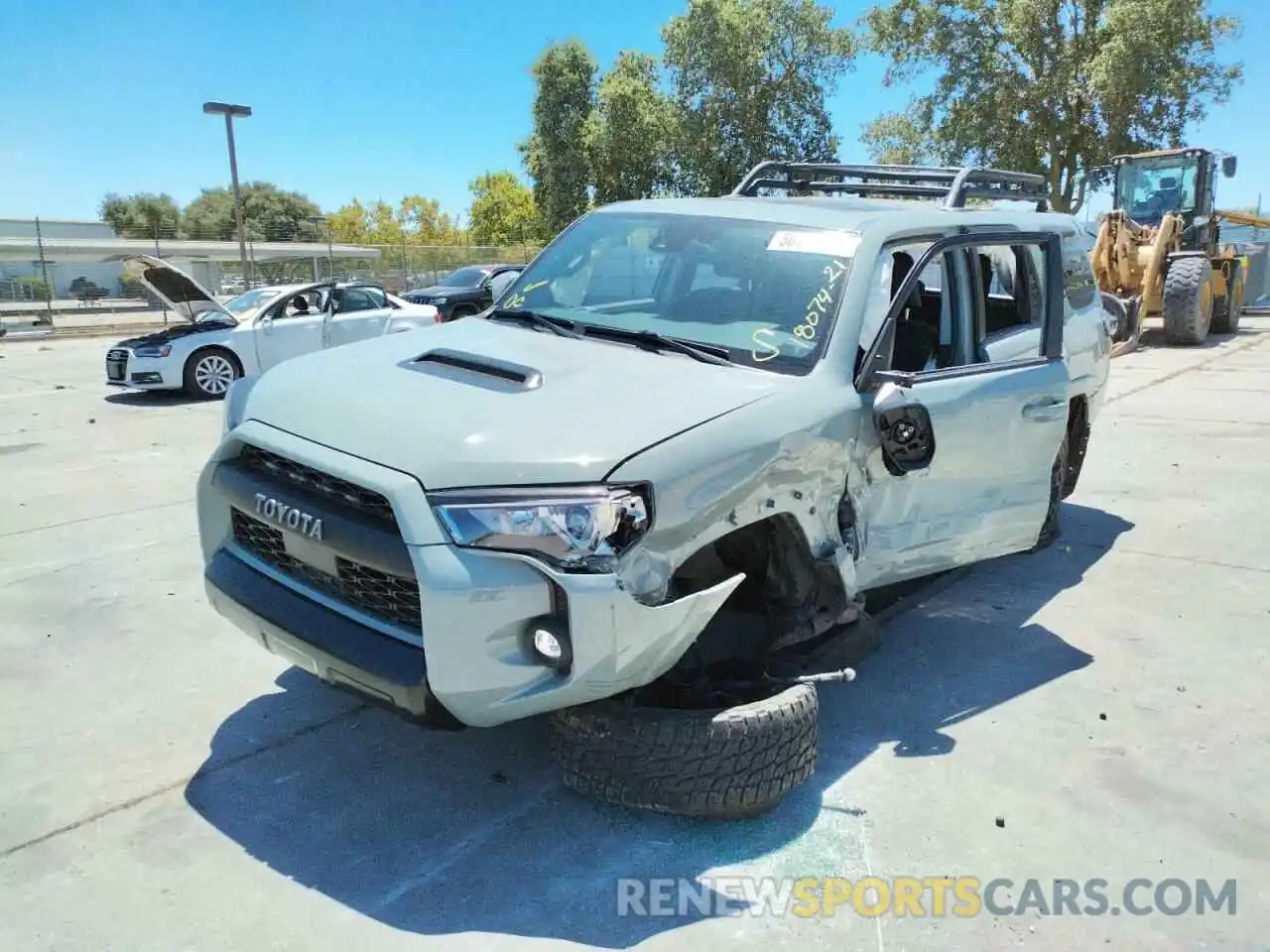 2 Photograph of a damaged car JTELU5JR2M5933625 TOYOTA 4RUNNER 2021