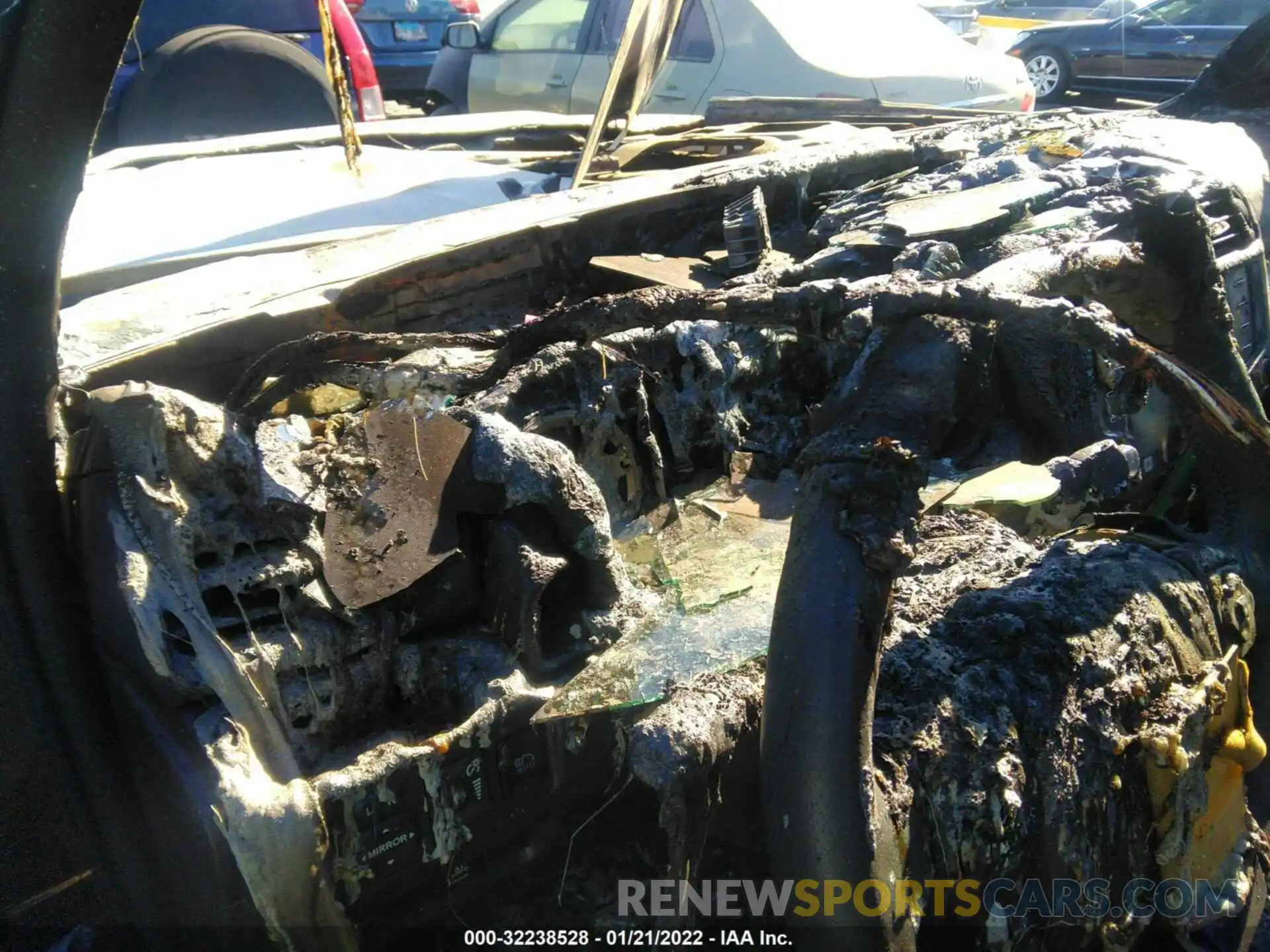 7 Photograph of a damaged car JTELU5JR2M5942731 TOYOTA 4RUNNER 2021