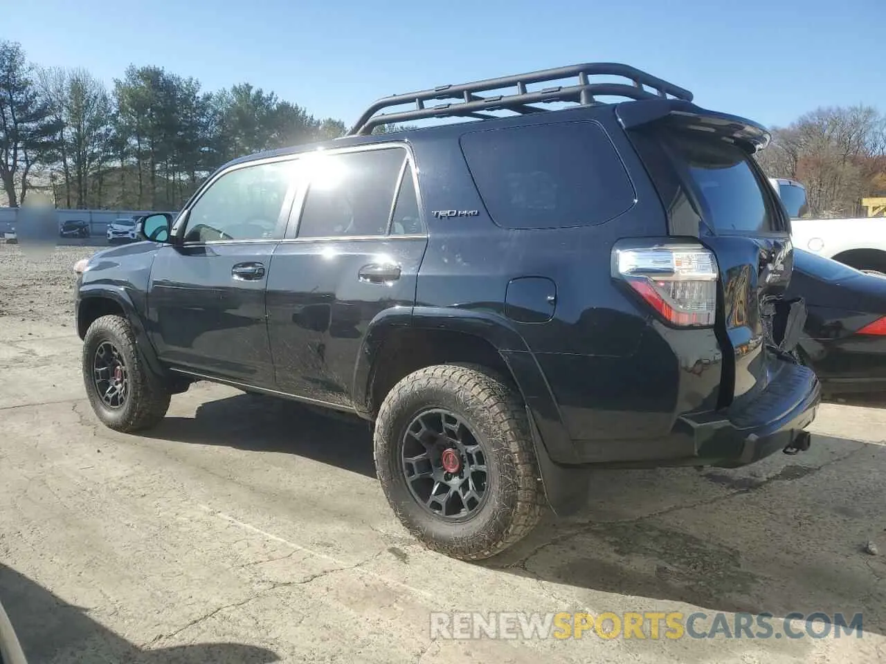 2 Photograph of a damaged car JTELU5JR5M5870858 TOYOTA 4RUNNER 2021