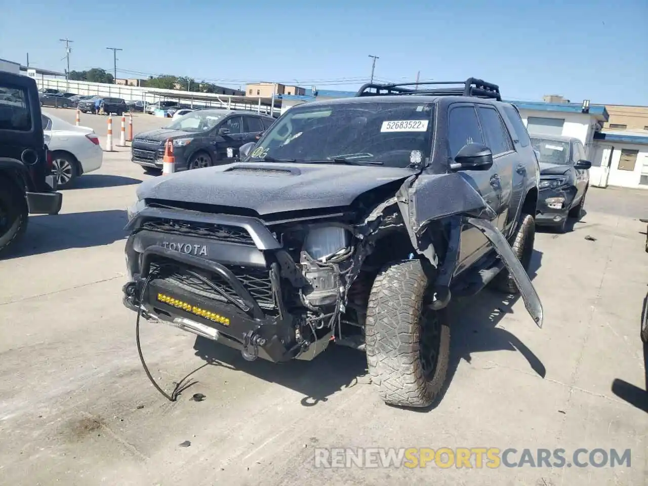 2 Photograph of a damaged car JTELU5JR5M5885330 TOYOTA 4RUNNER 2021