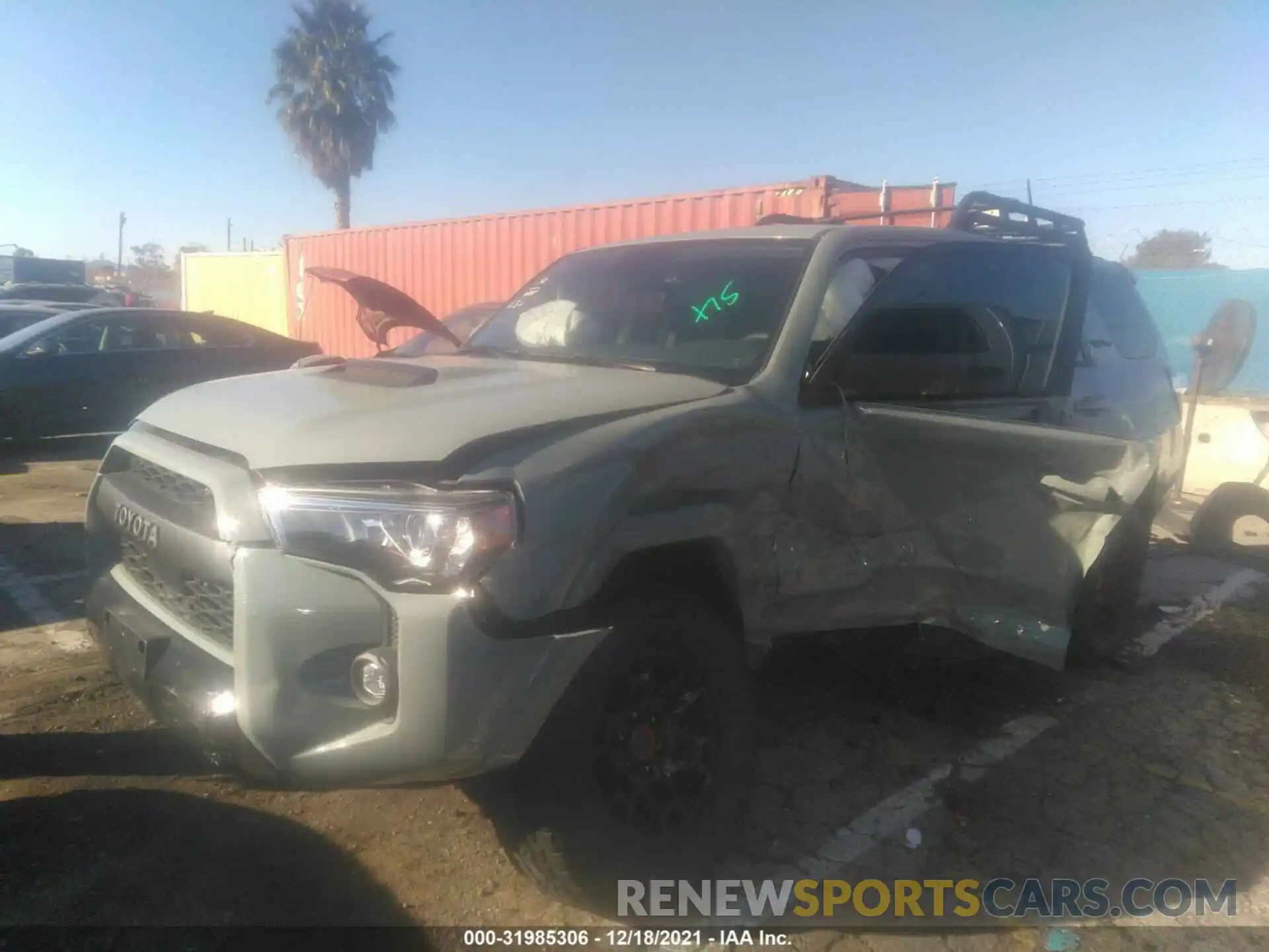 2 Photograph of a damaged car JTELU5JR6M5931330 TOYOTA 4RUNNER 2021