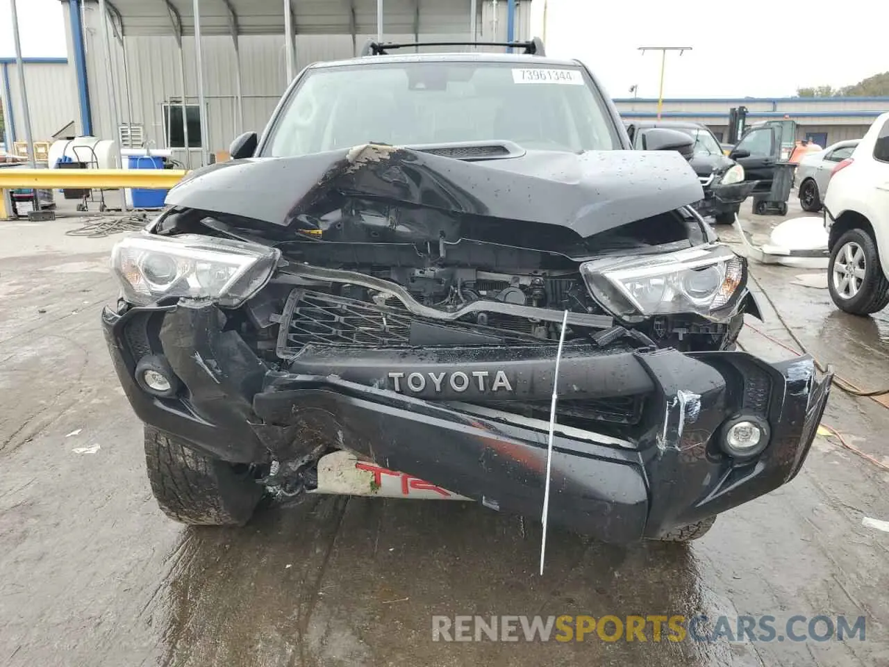 5 Photograph of a damaged car JTELU5JR7M5869842 TOYOTA 4RUNNER 2021