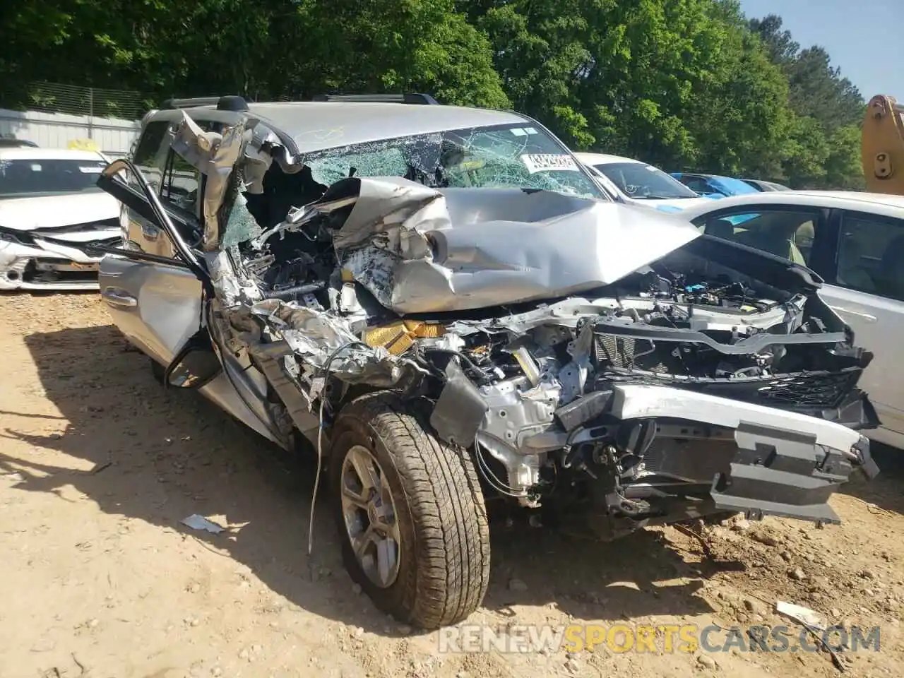 1 Photograph of a damaged car JTEMU5JR0M5941615 TOYOTA 4RUNNER 2021