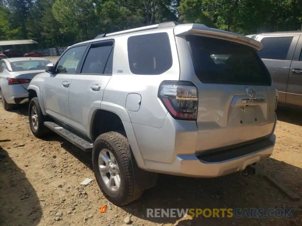 3 Photograph of a damaged car JTEMU5JR0M5941615 TOYOTA 4RUNNER 2021