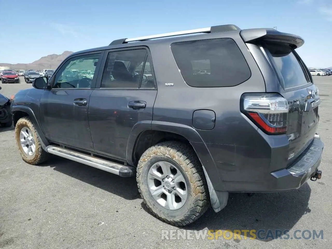 2 Photograph of a damaged car JTEMU5JR0M5962609 TOYOTA 4RUNNER 2021