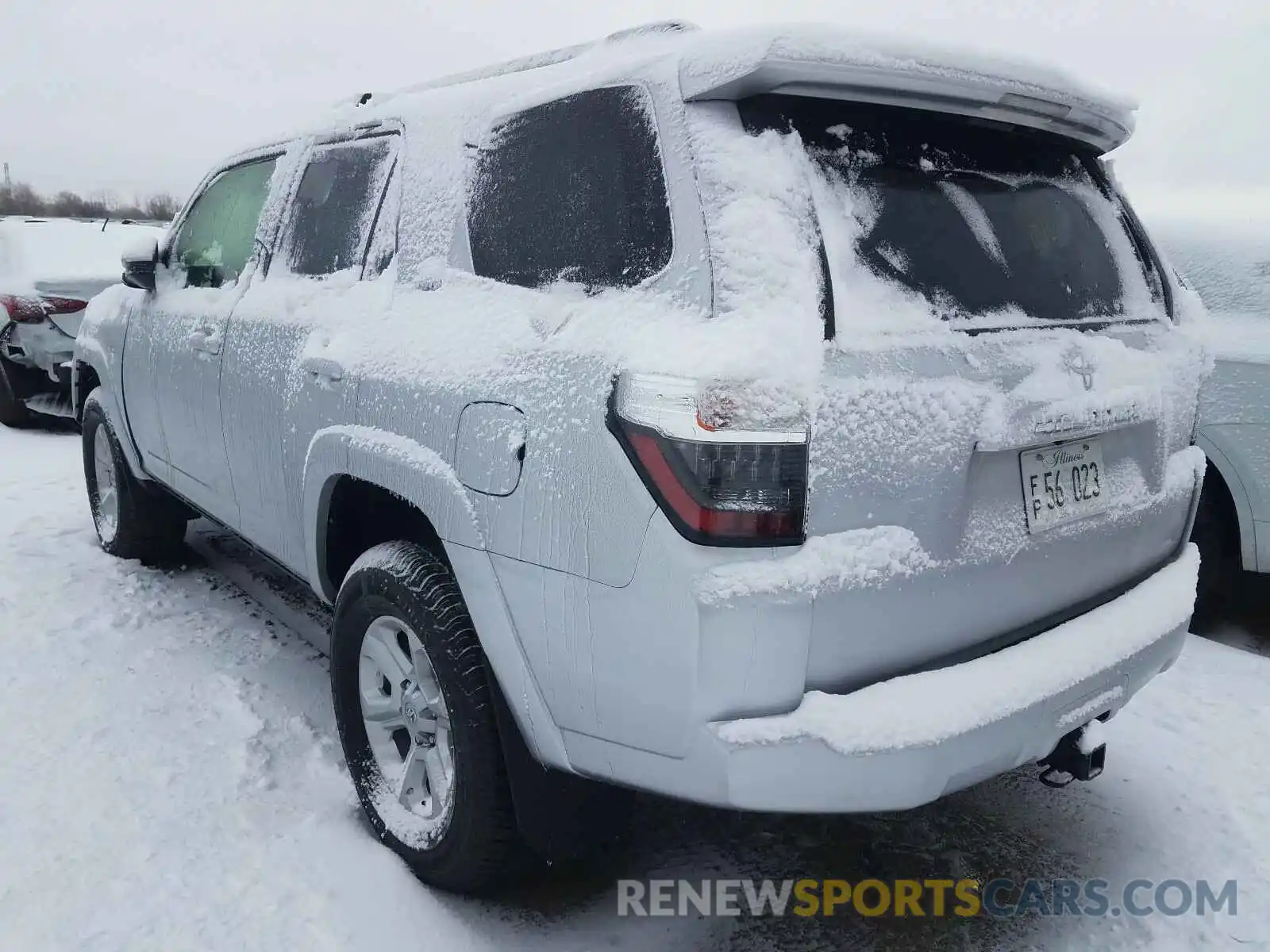 3 Photograph of a damaged car JTEMU5JR1M5853169 TOYOTA 4RUNNER 2021