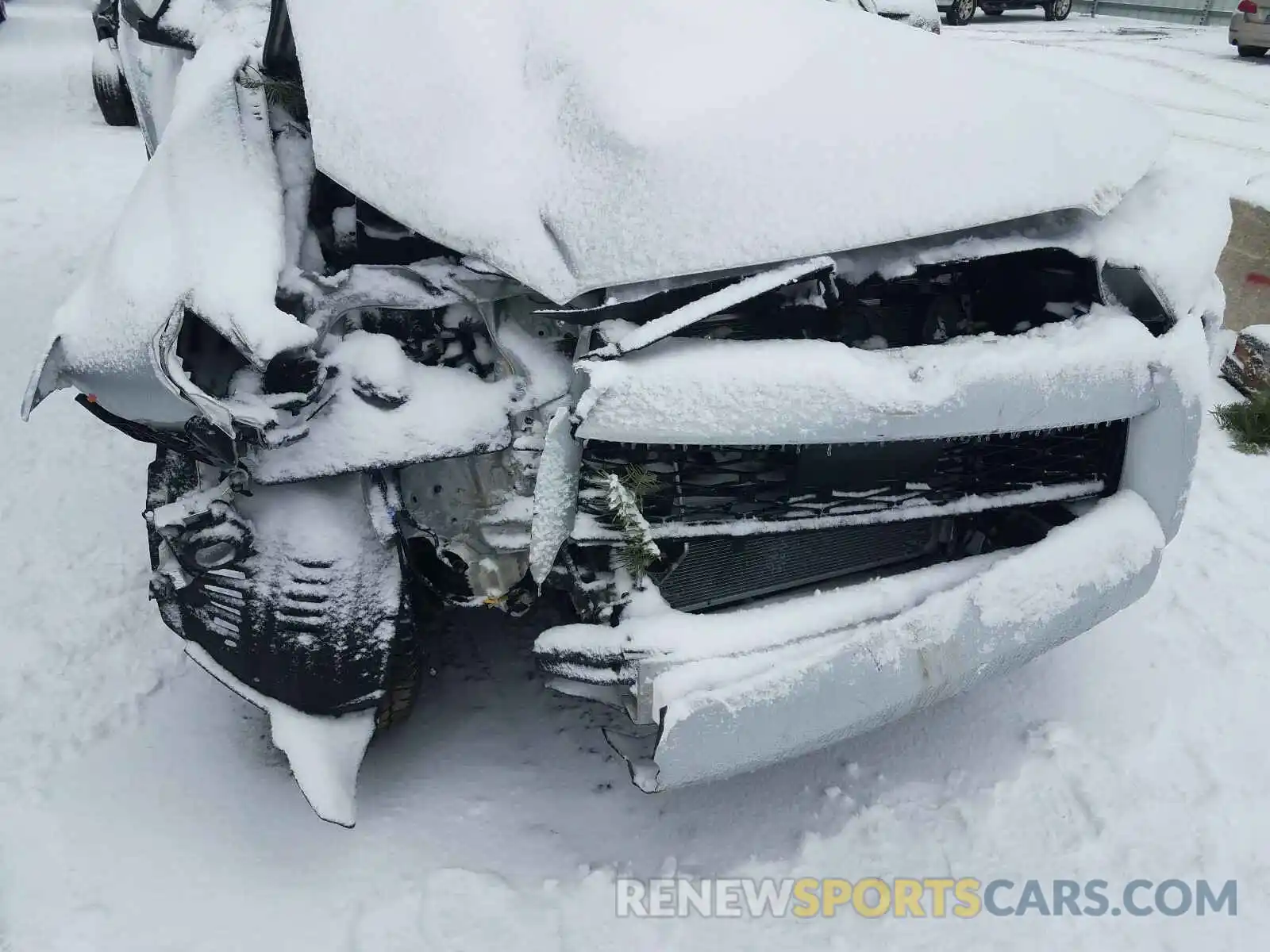 9 Photograph of a damaged car JTEMU5JR1M5853169 TOYOTA 4RUNNER 2021