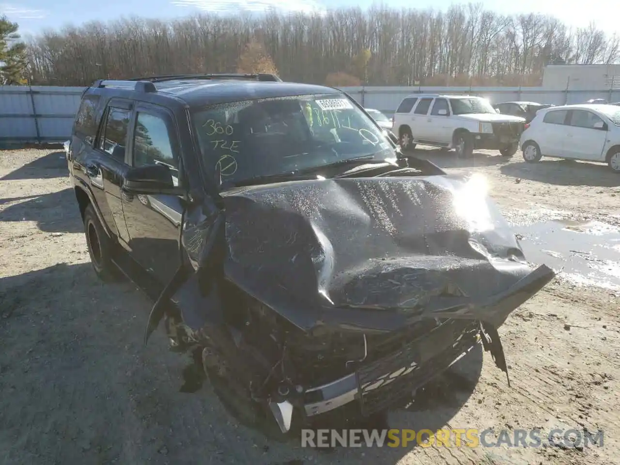 1 Photograph of a damaged car JTEMU5JR1M5857321 TOYOTA 4RUNNER 2021