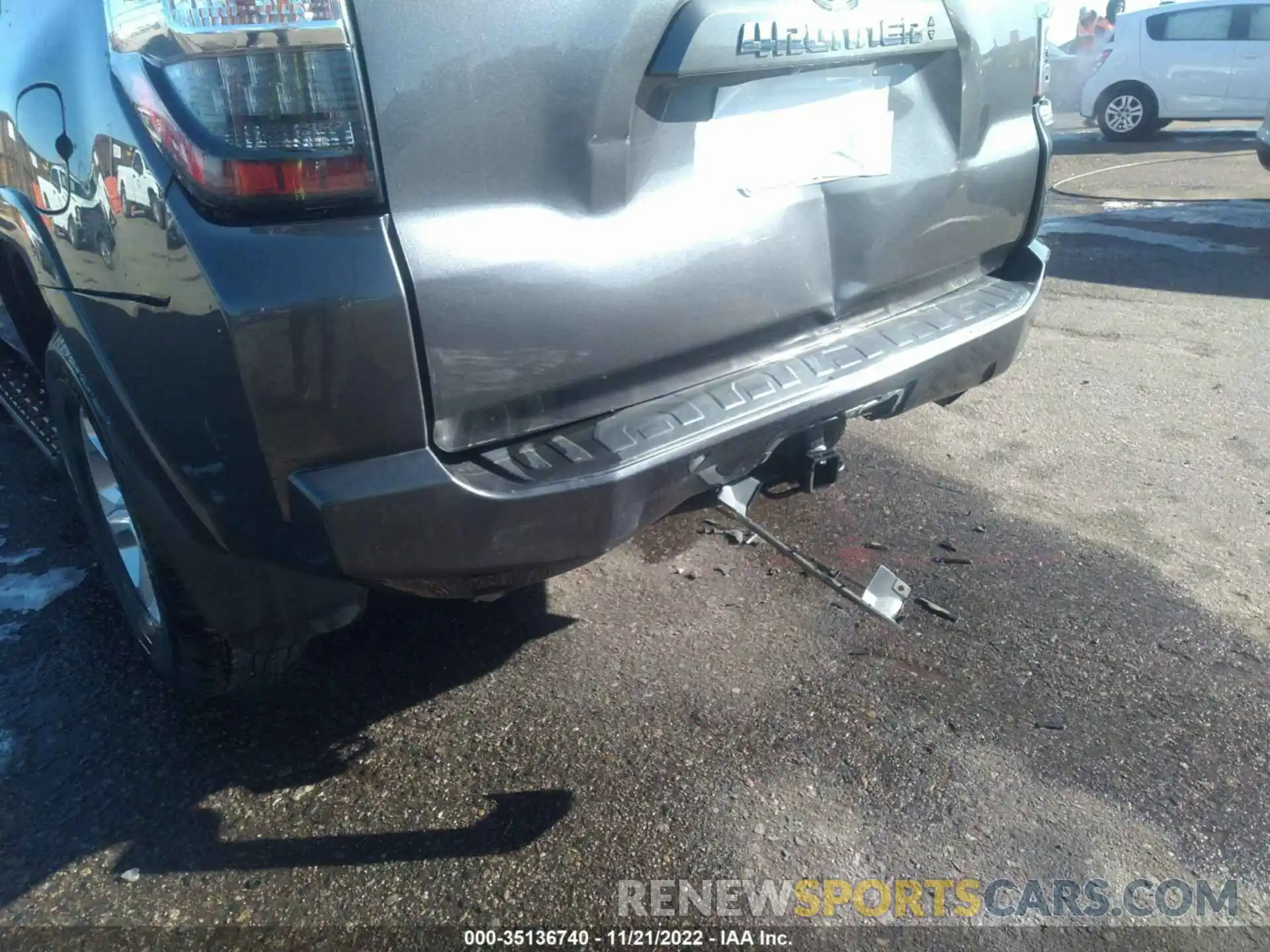 6 Photograph of a damaged car JTEMU5JR1M5920532 TOYOTA 4RUNNER 2021