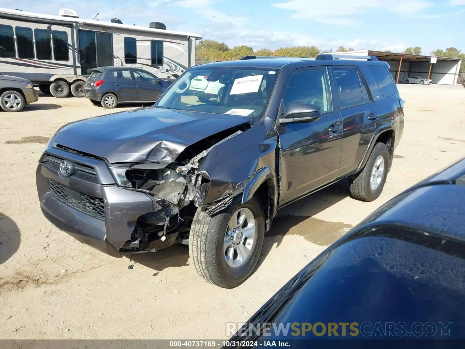2 Photograph of a damaged car JTEMU5JR2M5947822 TOYOTA 4RUNNER 2021