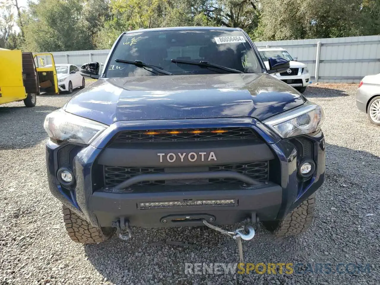 5 Photograph of a damaged car JTEMU5JR3M5942869 TOYOTA 4RUNNER 2021