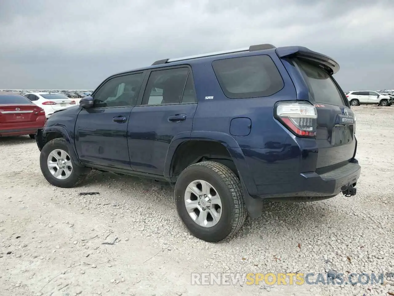 2 Photograph of a damaged car JTEMU5JR4M5917821 TOYOTA 4RUNNER 2021